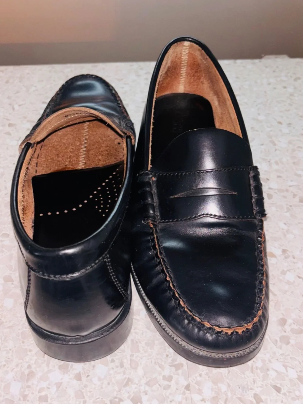 Bass Leather black Penny Loafers Men’s 9.5M Very Nice!